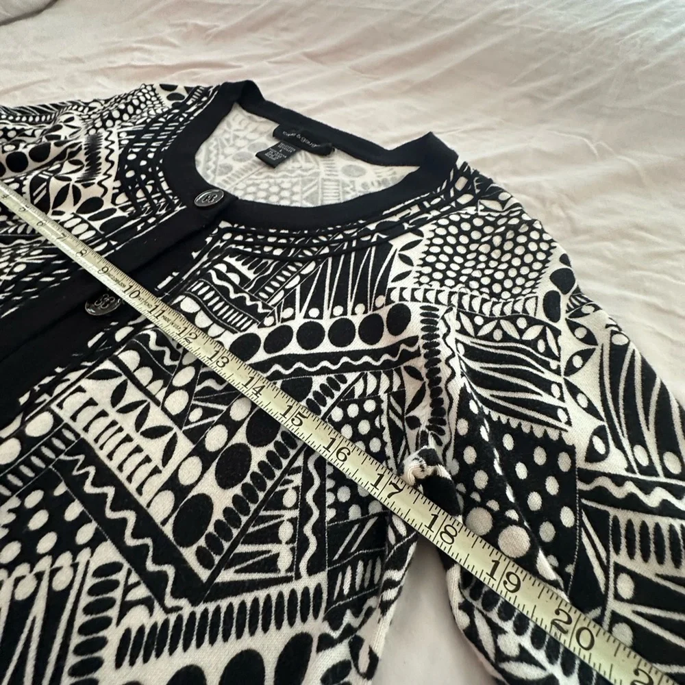 Cable & Gauge Monochrome Knit Top